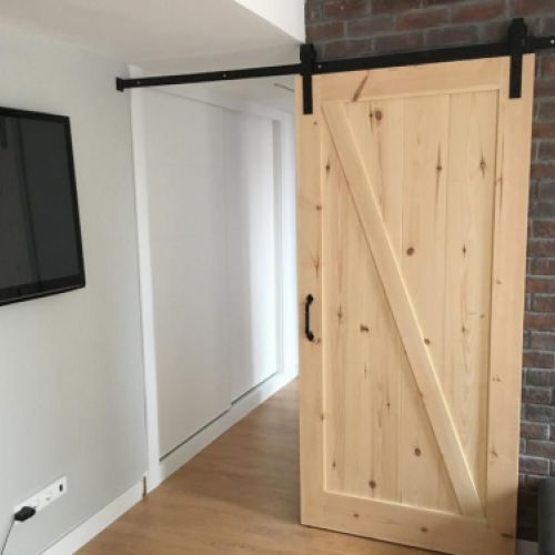 Puerta corredera de interior